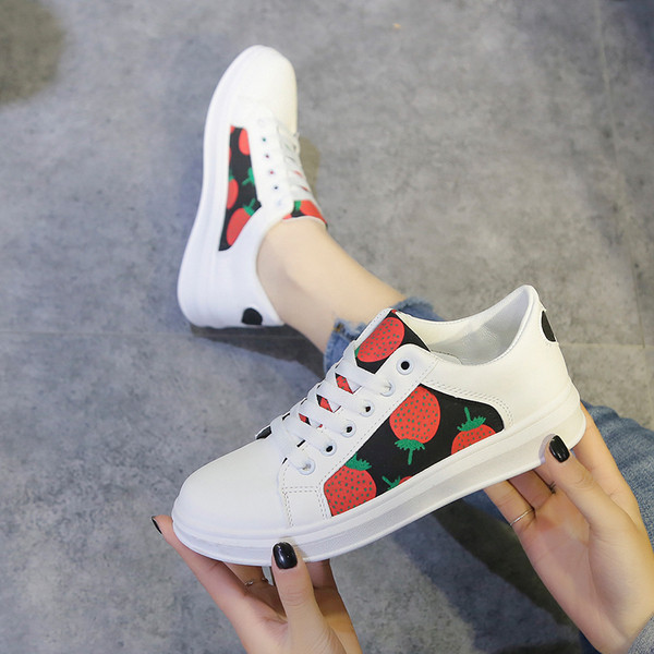 Pantofi de dama eleganti cu model floral in doua modele