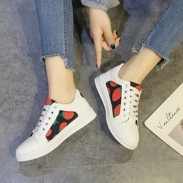 Pantofi de dama eleganti cu model floral in doua modele