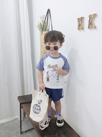 Tricou pentru copii pentru baieti in trei culori cu aplicatie si maneci scurte