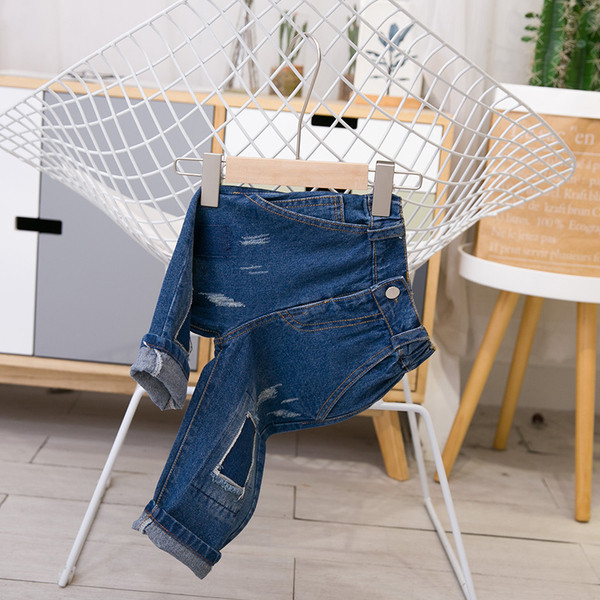 Zsebekkel ellátott modern gyerekfarmer - fiúknak