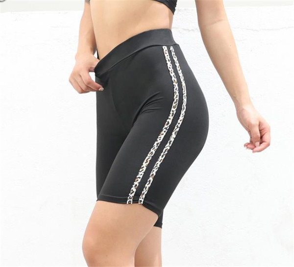 Jambiere sport de damă cu model leopard