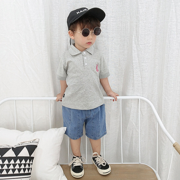 Gyermek póló fiúknak négy színben hímzéssel