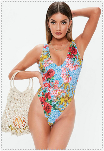 Costum de baie dama cu model floral - doua modele