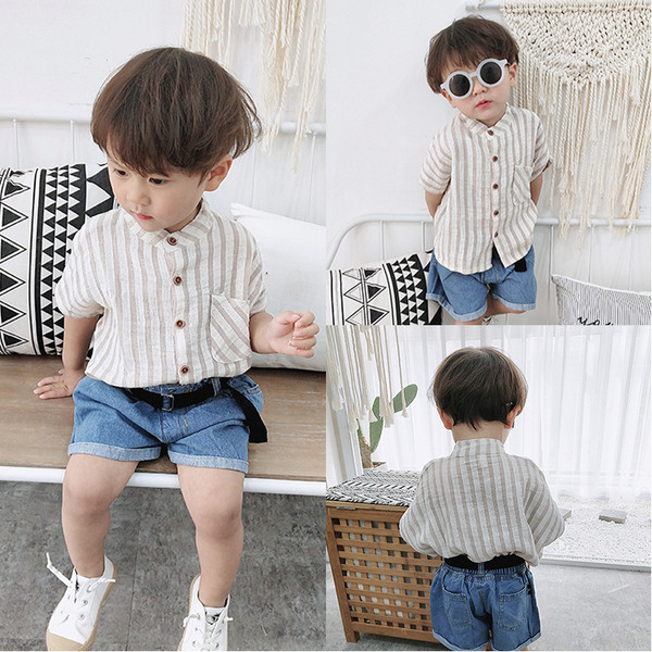 Stílusos gyereking fiúknak zsebbel és gombokkal