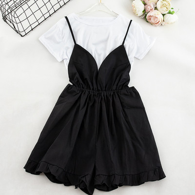 Salopeta de dama eleganta cu bretele subtiri si decolteu in V in mai multe culori