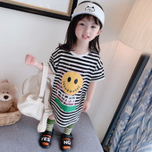 Csíkos gyerekruha, rátéttel lányoknak