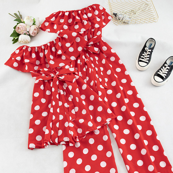 Stílusos női pöttykészlet két modellben és többféle színben