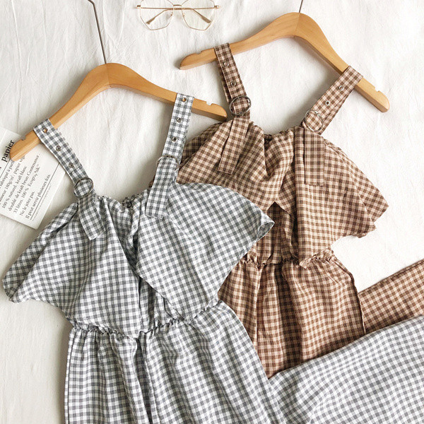 Salopeta de dama eleganta cu bretele subtiri in mai multe culori