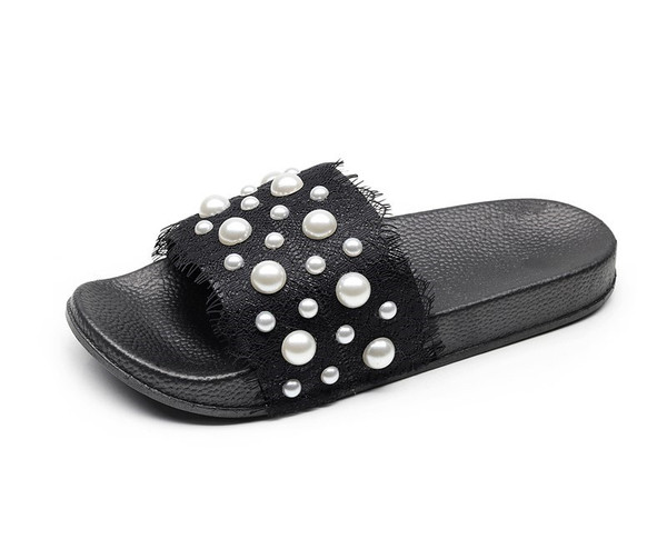 Alkalmi női papucs gyöngyökkel, három színben