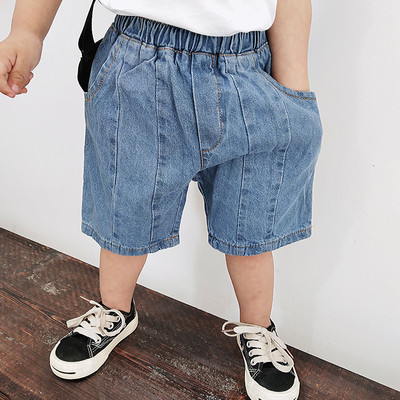 Pantaloni scurți moderni pentru copii în albastru cu buzunare