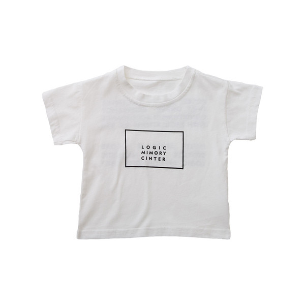 Gyerek póló fiúknak fekete-fehér rátéttel