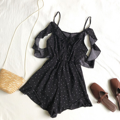 Κομψές γυναικείες φόρμες σε τέσσερα χρώματα