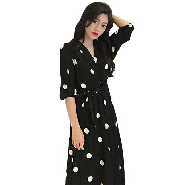 Rochie elegantă de damă cu decolteu în V cu puncte alb-negru