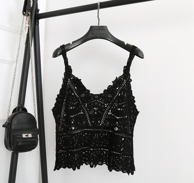 Stílusos női csipke felső, vékony pántokkal, többféle színben