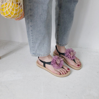 Μοντέρνα γυναικεία σανδάλια με 3D διακόσμηση σε διάφορα χρώματα