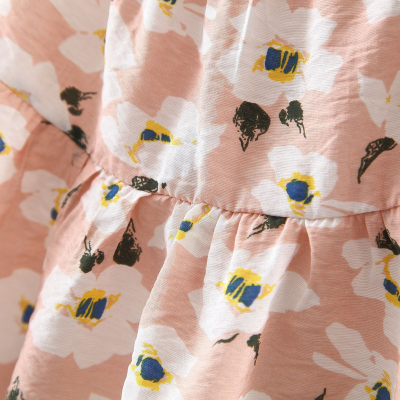 Rochie decupata pentru bebelusi cu motive florale in trei culori