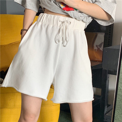 Pantaloni scurți casual de damă în diferite culori