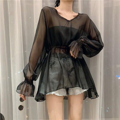 Bluză de damă transparentă cu mâneci lungi în alb-negru