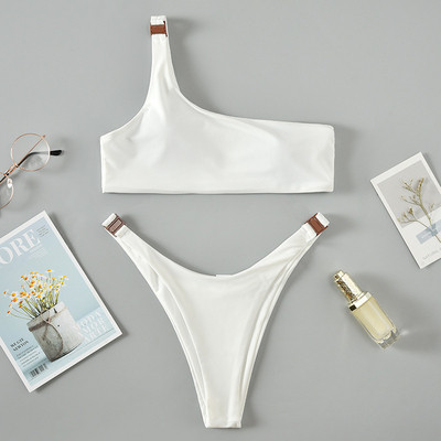 Стилен бански костюм от две части с метални елементи в четири цвята