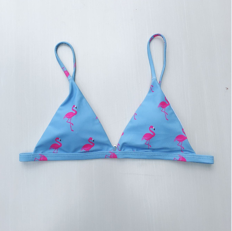 Модерен дамски бански костюм от две части с фламинго в син цвят