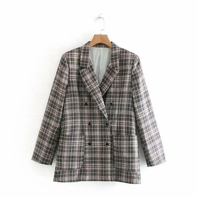 Geaca dama in carouri cu buzunare si inchidere dubla