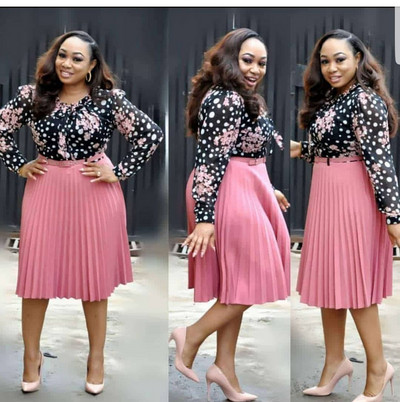 Rochie moderna de dama in trei culori cu motive florale