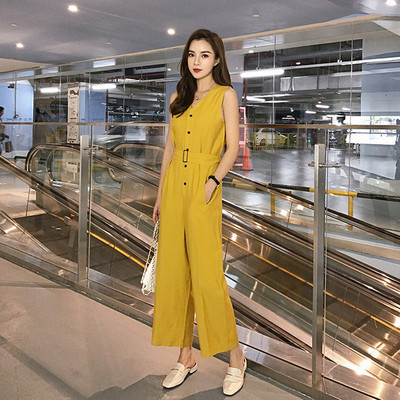 Alkalmi női hosszú jumpruha sárga övvel