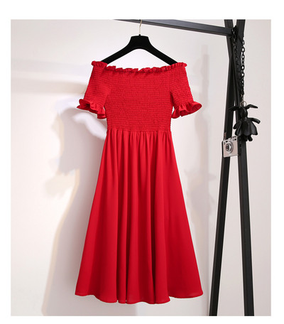 Rochie modernă de damă cu mâneci căzute în negru și roșu