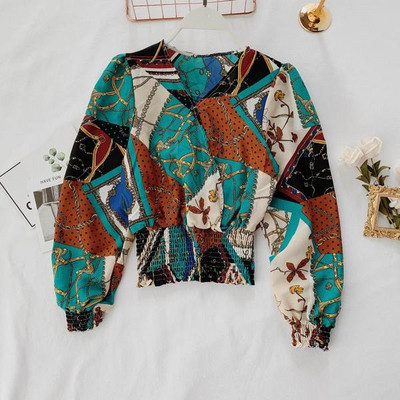 Cămașă elegantă de damă cu model colorat și decolteu în V