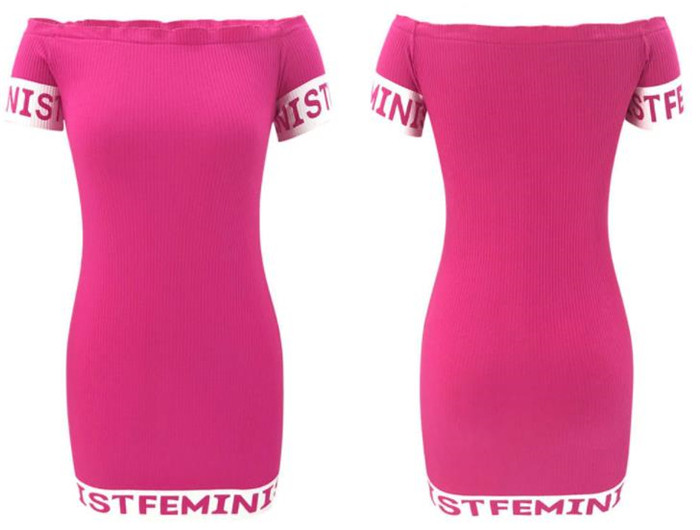 Alkalmi női ruha szürke és rózsaszín feliratokkal