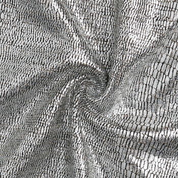 Rochie moderna de dama cu spatele gol si cu efect stralucitor de culoare argintie