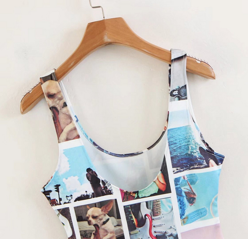 Teljes női fürdőruha széles pántokkal, színes mintával