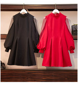 Stílusos női ruha fekete és piros színben 4XL méretig