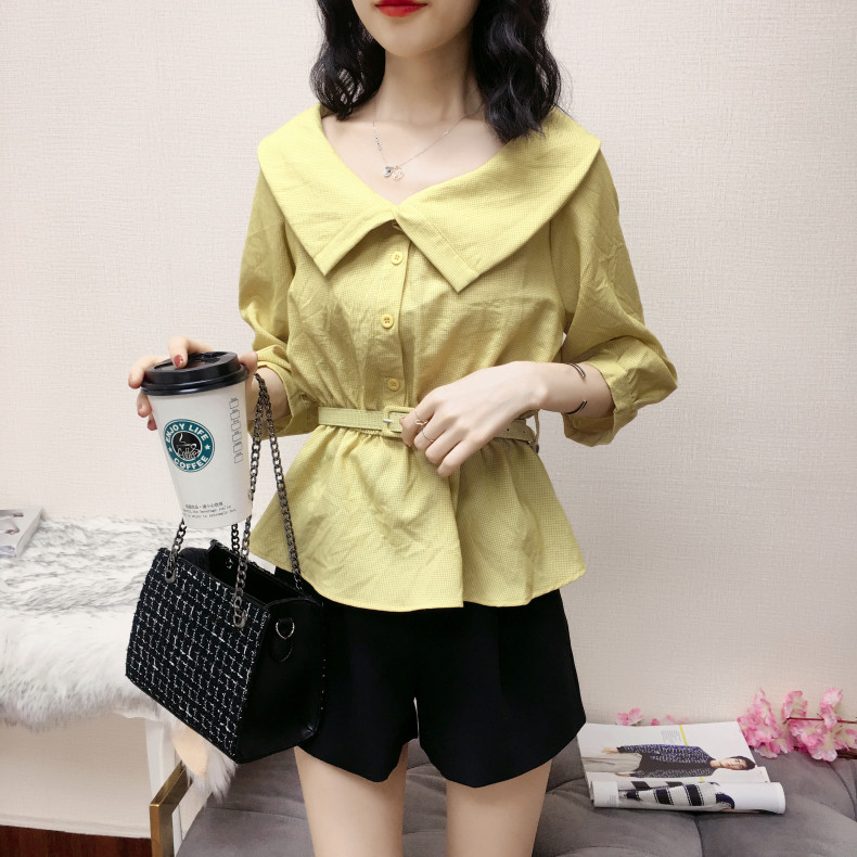 Cămașă modernă de damă în două culori cu curea