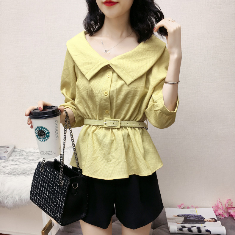 Cămașă modernă de damă în două culori cu curea