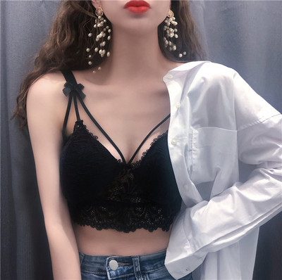 Μοντέρνο γυναικείο μπουφάν με δαντέλα σε διάφορα χρώματα