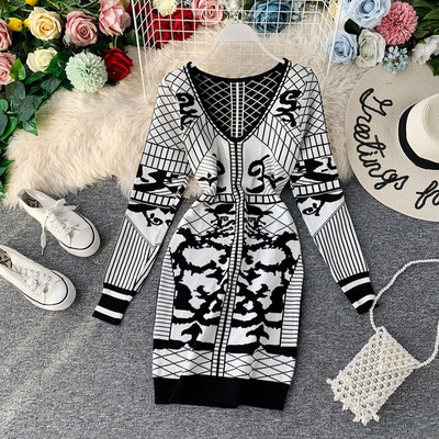 Új modell női ruha Vékony modell hosszú ujjú piros és fekete színben