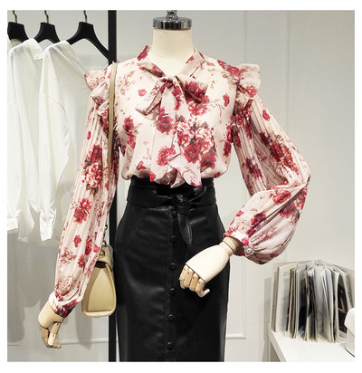 Μοντέρνο γυναικείο πουκάμισο με κορδέλα και floral μοτίβο σε λευκό χρώμα