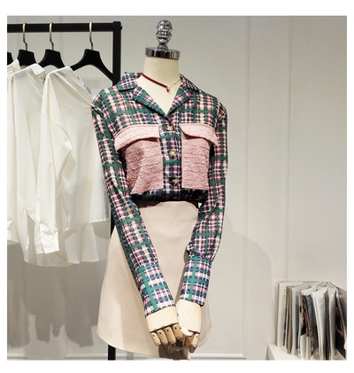 Καρό γυναικείο πουκάμισο κμε τσέπες σε πράσινο χρώμα