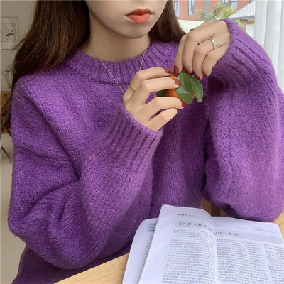 Μοντέρνο γυναικείο πουλόβερ  σε πέντε χρώματα με οβάλ ντεκολτέ