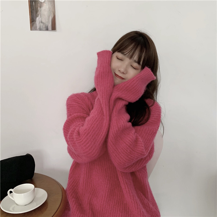 Női aktuális pulóver rózsaszín széles modellben