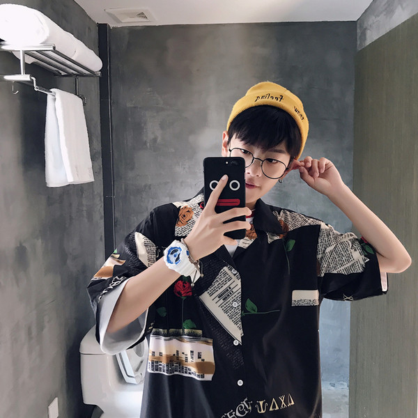 Ευρύ κομψό πουκάμισο με εφαρμογές τριών χρωμάτων