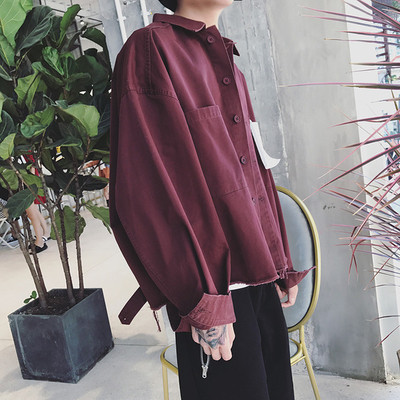 Ανδρικό πουκάμισο με τσέπη και εφαρμογή σε ευρύ σχέδιο σε τρία χρώματα