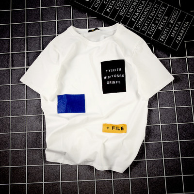 Мъжка тениска с щампа в черен и бял цвят