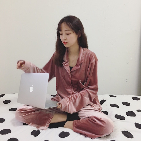 Καπιτονέ κυρίες πιτζάμες + παλτό + παντελόνι