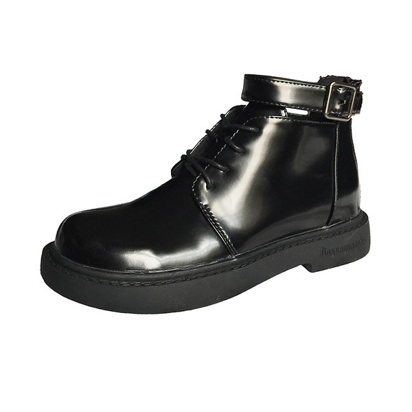 Дамски лачени боти с каишка