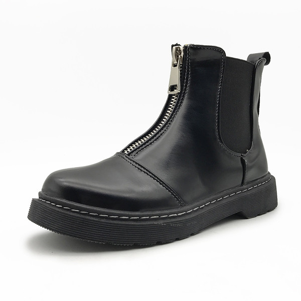 Γυναικείες δερμάτινες μπότες με μπροστινό φερμουάρ και χοντρό σόλα