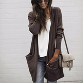 Μαλακή και ζεστή γιλέκο καθημερινής κυρίας με τσέπες