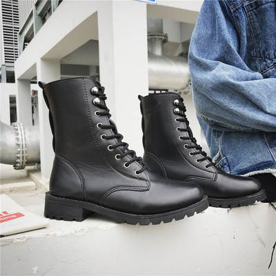 Περιστασιακά κύβοι γυναικών οικολογικού δέρματος σε μαύρο χρώμα