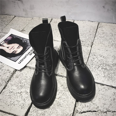 Περιστασιακές γυναικείες μπότες με γραβάτα σε δύο χρώματα